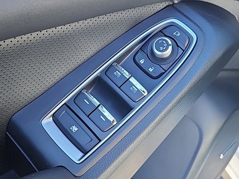 New 2026 Subaru Ascent Limited AWD/4WD image 15