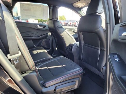 New 2026 Ford Escape ST-Line w/ Tech Pack #1 image 13
