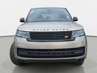 New 2026 Land Rover Range Rover Long Wheelbase SE video 2