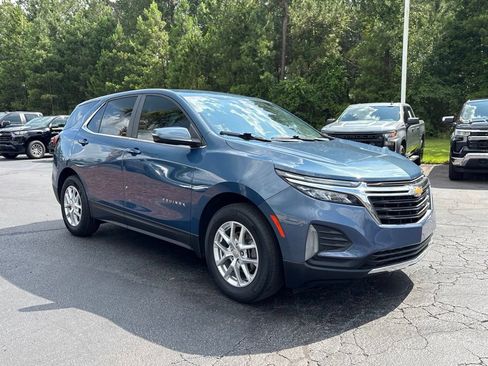 Used 2024 Chevrolet Equinox LT FWD image 29