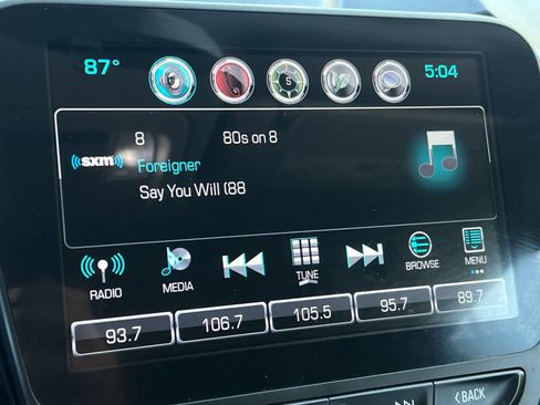 Used 2017 Chevrolet Volt LT FWD image 18