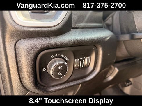 Used 2019 RAM 1500 Big Horn image 16