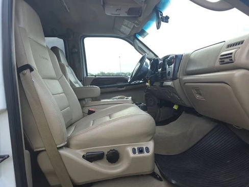 Used 2007 Ford F250 Lariat image 7