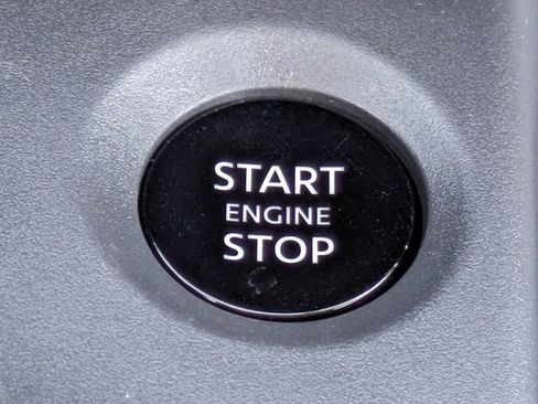New 2026 Nissan Sentra SL w/ Floor Mat Package FWD image 31