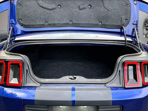 Used 2013 Ford Mustang GT Premium w/ Electronics Pkg RWD image 7