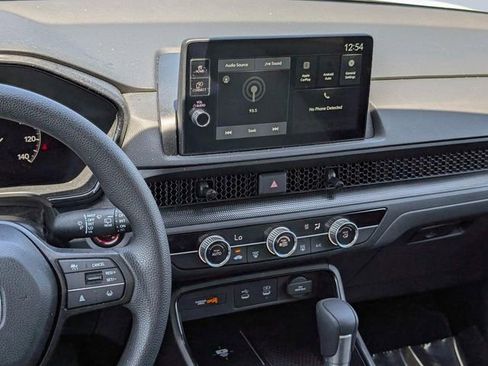 Used 2026 Honda CR-V LX image 22