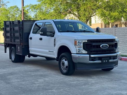 Used 2022 Ford F350 XL w/ Power Equipment Group image 1