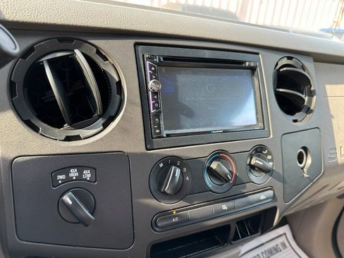Used 2009 Ford F250 XL AWD/4WD image 22