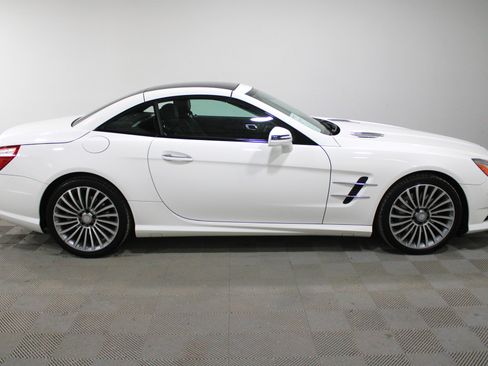 Used 2014 Mercedes-Benz SL 550 SL 550 image 23