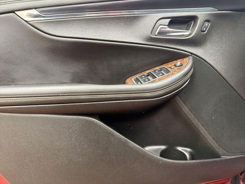 Used 2014 Chevrolet Impala LTZ image 13