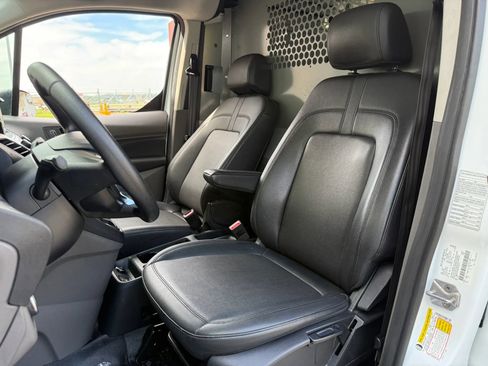 Used 2019 Ford Transit Connect XL FWD image 27