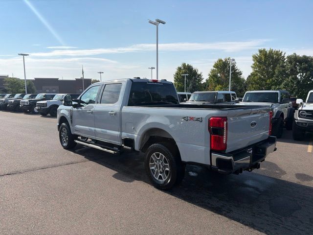 Used 2025 Ford F250 Lariat AWD/4WD image 7