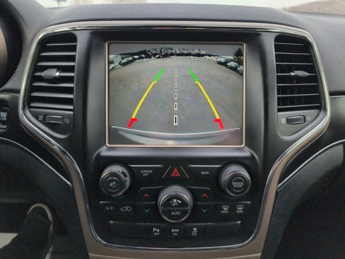 Used 2014 Jeep Grand Cherokee Limited image 28