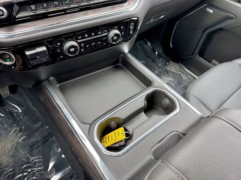 Used 2024 Chevrolet Silverado 2500 LTZ w/ LTZ Premium Package AWD/4WD image 24