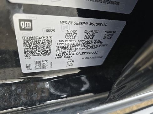 Used 2025 GMC Sierra 1500 Elevation w/ Preferred Package image 10