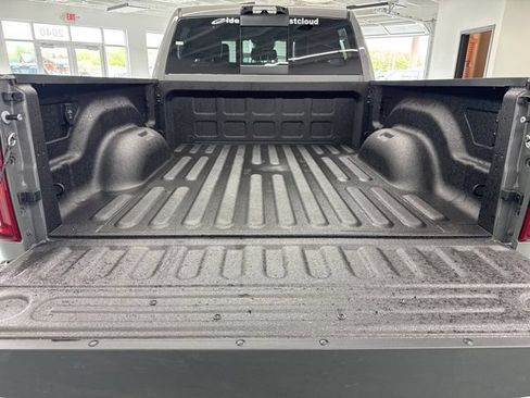 New 2026 RAM 3500 Laramie AWD/4WD image 10