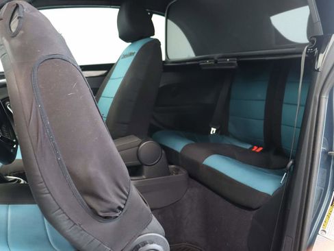 Used 2018 Volkswagen Beetle 2.0T Coast w/ Coast Lighting Package image 11