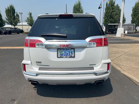 Used 2016 GMC Terrain Denali AWD/4WD image 9