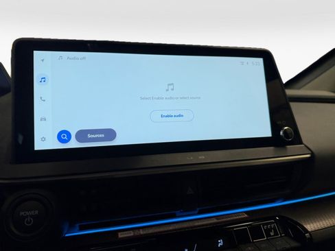 Used 2026 Toyota Prius XLE AWD/4WD image 17