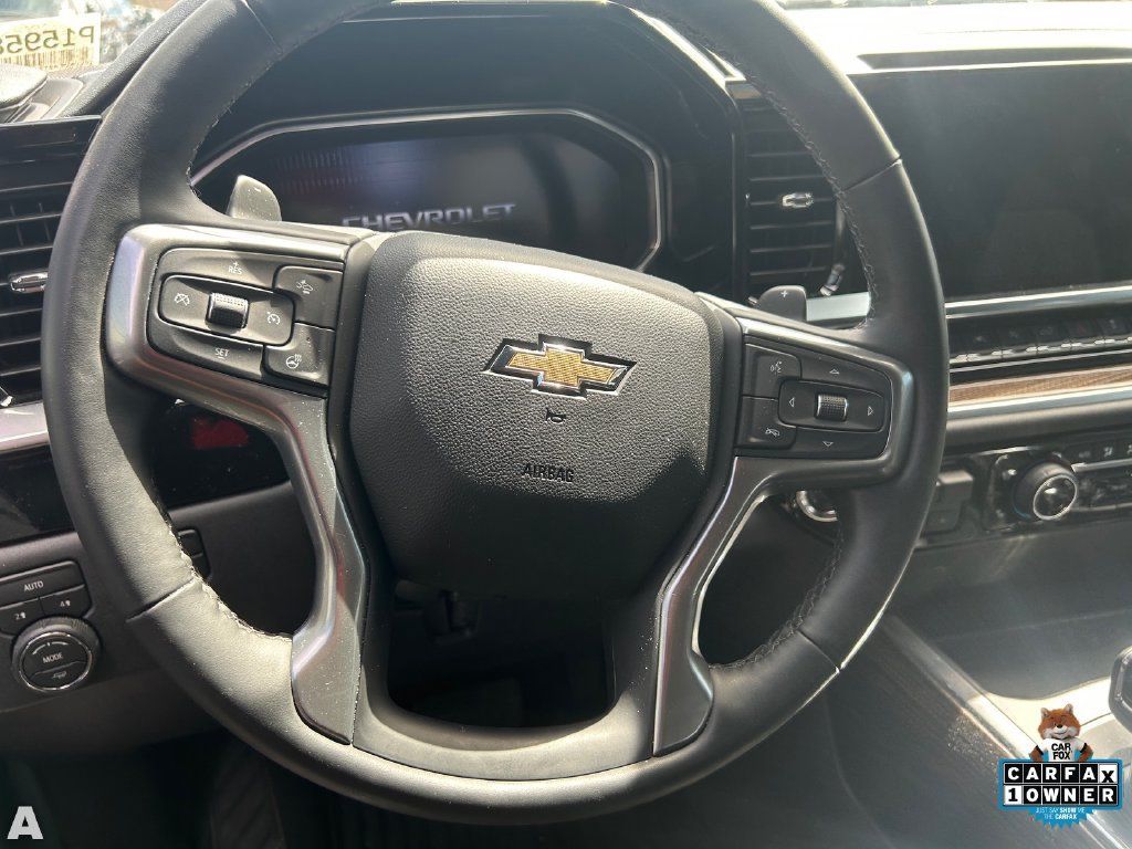 Used 2026 Chevrolet Silverado 1500 LT AWD/4WD image 8