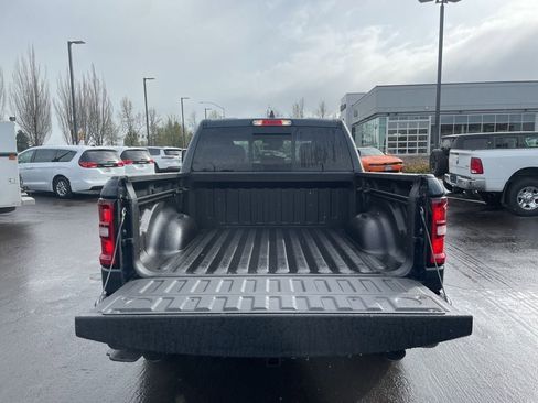 New 2026 RAM 1500 Express AWD/4WD image 4