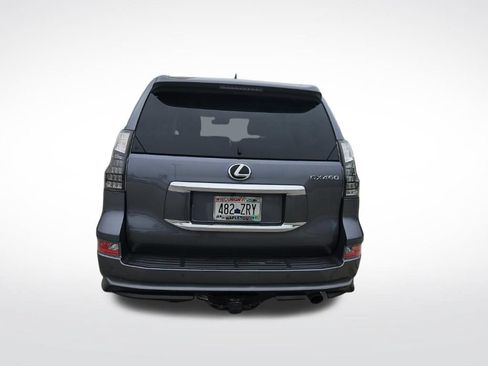 Used 2023 Lexus GX 460 Premium w/ Accessory Package AWD/4WD image 35