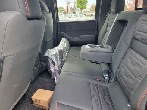 New 2026 Nissan Frontier PRO-4X w/ Pro-4x Convenience Package AWD/4WD image 29