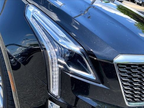 Used 2023 Cadillac XT5 Premium Luxury w/ LPO, Floor Liner Package AWD/4WD image 28