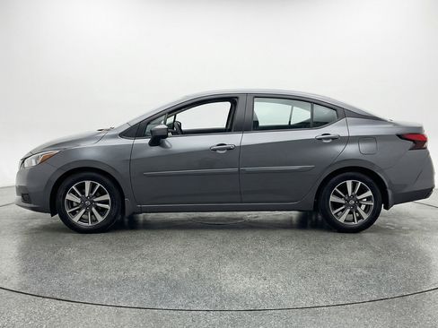 Used 2025 Nissan Versa SV FWD image 5