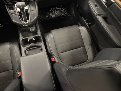 Used 2017 Honda CR-V Touring image 37