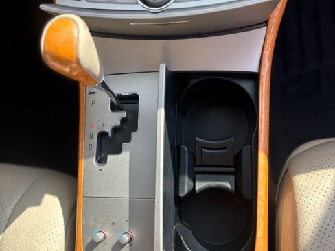 Used 2007 Toyota Avalon Limited image 28