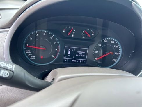 Used 2022 Chevrolet Malibu LS w/ Driver Confidence Package II FWD image 8
