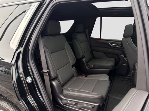 New 2026 GMC Yukon Denali w/ Sun & Power Step Package AWD/4WD image 28