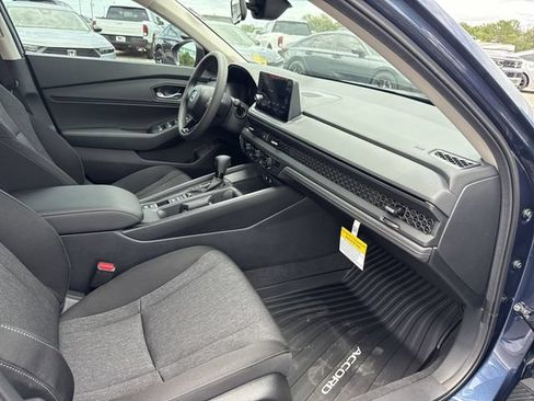 New 2026 Honda Accord SE image 18