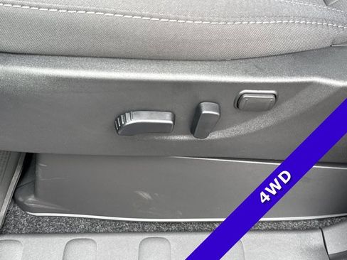 New 2026 Nissan Frontier SV w/ Tow Package image 14