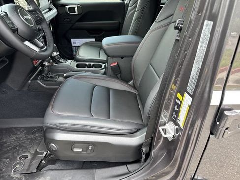 New 2026 Jeep Wrangler Unlimited Rubicon AWD/4WD image 9