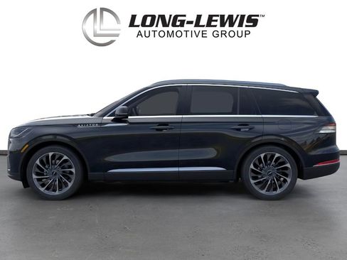 New 2026 Lincoln Aviator Reserve AWD/4WD image 3