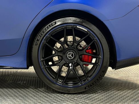 Used 2021 Mercedes-Benz AMG GT 63 image 36