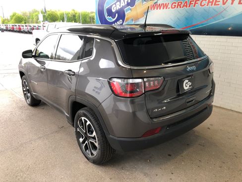 Used 2022 Jeep Compass Limited AWD/4WD image 6