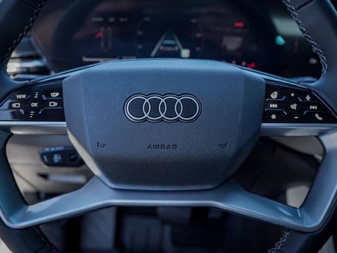 New 2025 Audi Q5 Premium Plus image 13