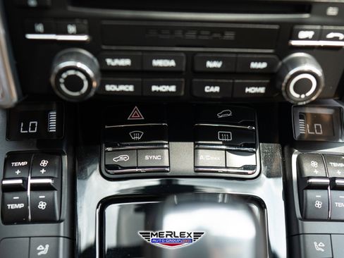 Used 2017 Porsche Cayenne S Platinum w/ Premium Package Plus (Pjy) image 35