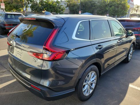 Used 2024 Honda CR-V EX-L image 3
