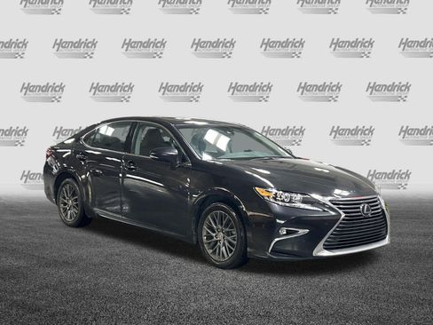 Used 2018 Lexus ES 350 w/ Navigation System Package FWD image 2
