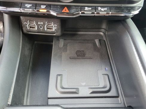 Used 2024 Dodge Durango R/T image 15