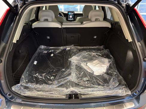 New 2026 Volvo XC60 B5 Ultra w/ Protection Package Premier AWD/4WD image 31
