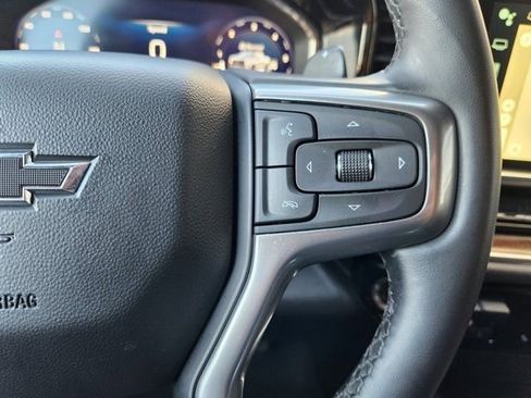 Used 2024 Chevrolet Silverado 1500 LT Trail Boss w/ Convenience Package II image 31