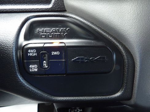 Used 2021 RAM 2500 Big Horn AWD/4WD image 23