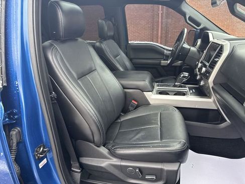 Used 2018 Ford F150 Lariat w/ Equipment Group 502A Luxury image 28