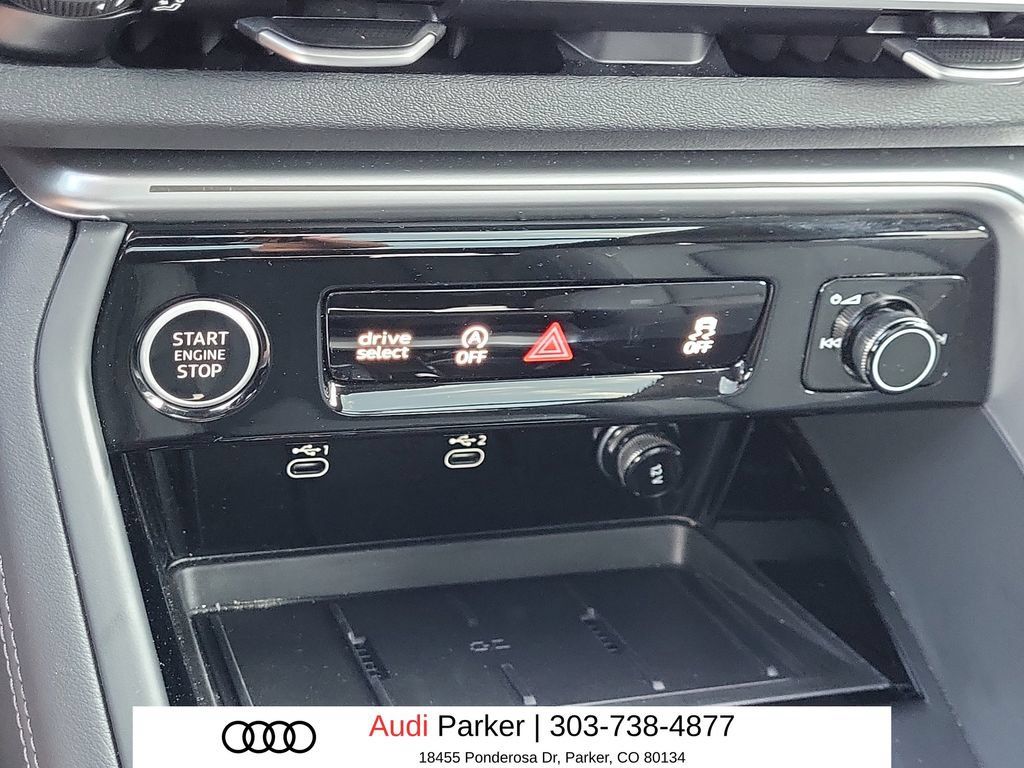 Used 2025 Audi Q5 Premium Plus w/ Premium Plus AWD/4WD image 21