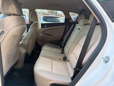 Used 2017 Hyundai Tucson SE image 10